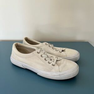 Low-Top Canvas Sneakers - White